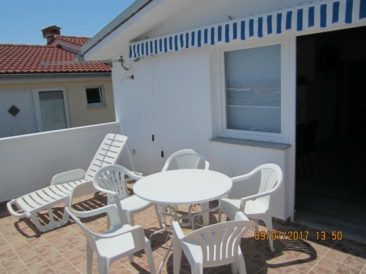 Apartment Nena Vir Εξωτερικό φωτογραφία