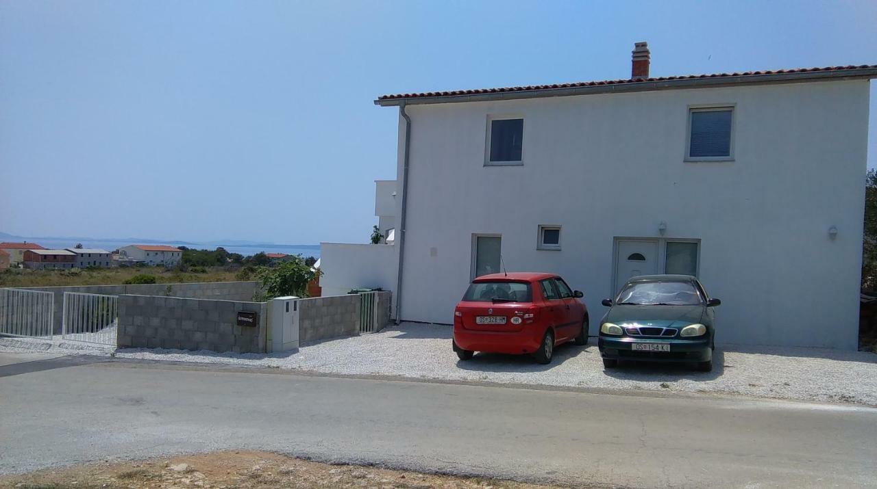Apartment Nena Vir Εξωτερικό φωτογραφία